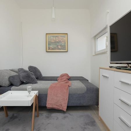 Sloneczna Apartment Mielno Uniescie By Noclegi Renters Kültér fotó