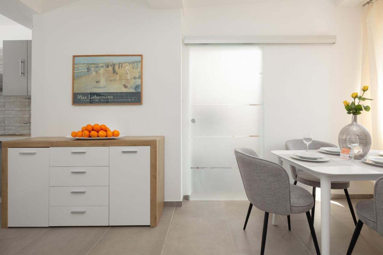 Sloneczna Apartment Mielno Uniescie By Noclegi Renters Kültér fotó